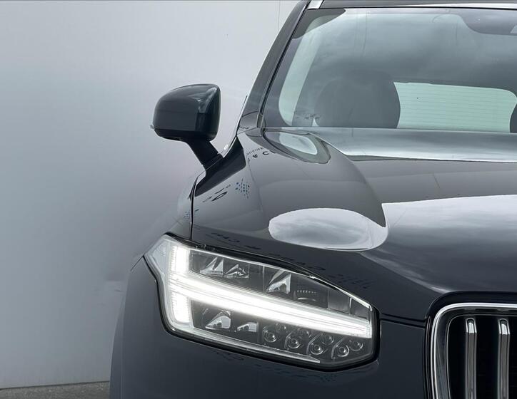 Volvo XC90 20