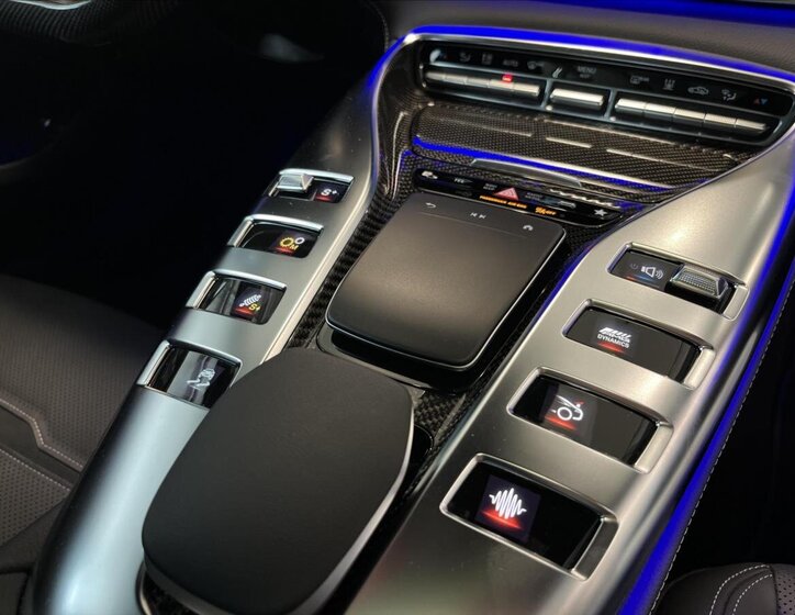 Mercedes-Benz AMG GT Sedan 4,0 l 470 kw