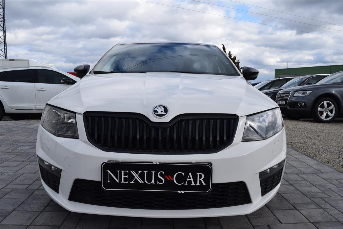Škoda Octavia Sedan / Limuzína 2,0 l 135 kw