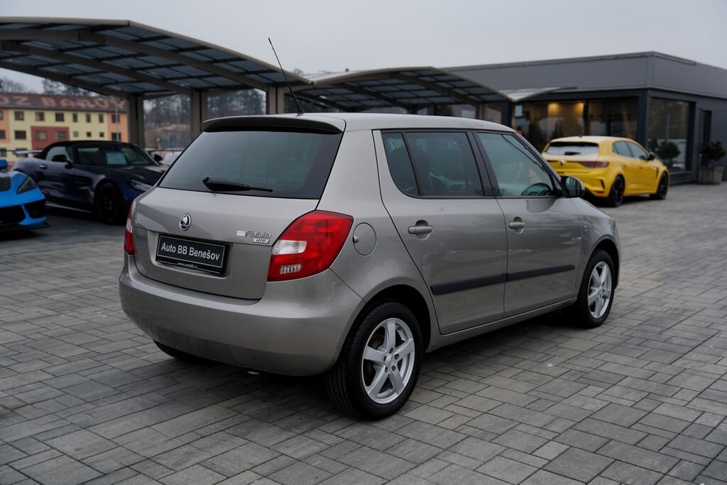Škoda Fabia Hatchback 1,2 l 44 kw