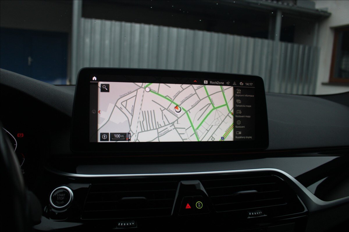 BMW Řada 5 Kombi 3,0 l 210 kw