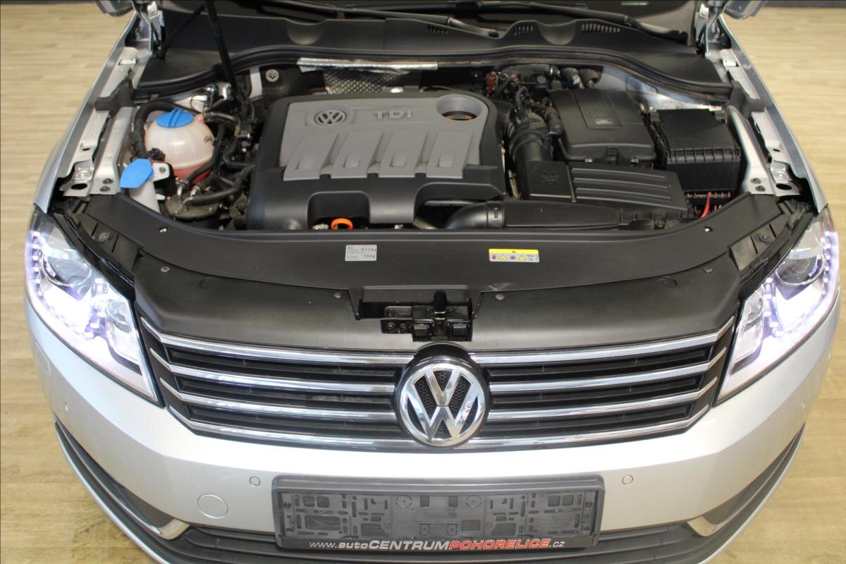 Volkswagen Passat Kombi 2,0 l 103 kw