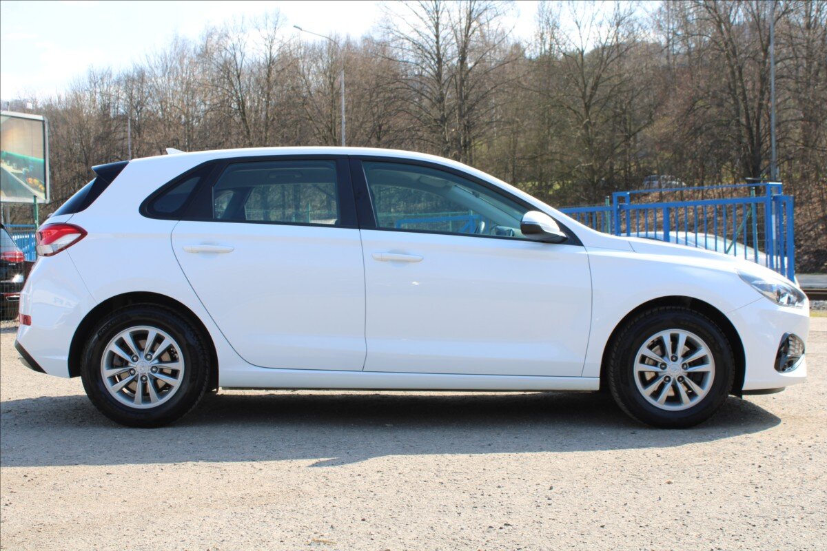 Hyundai i30 Hatchback 1,5 l 80 kw