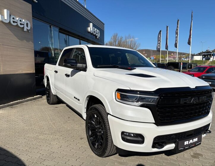 Dodge RAM Pick-up 3,0 l 403 kw