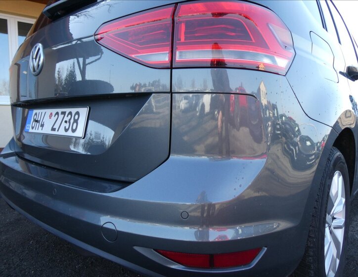 Volkswagen Touran MPV 2,0 l 110 kw