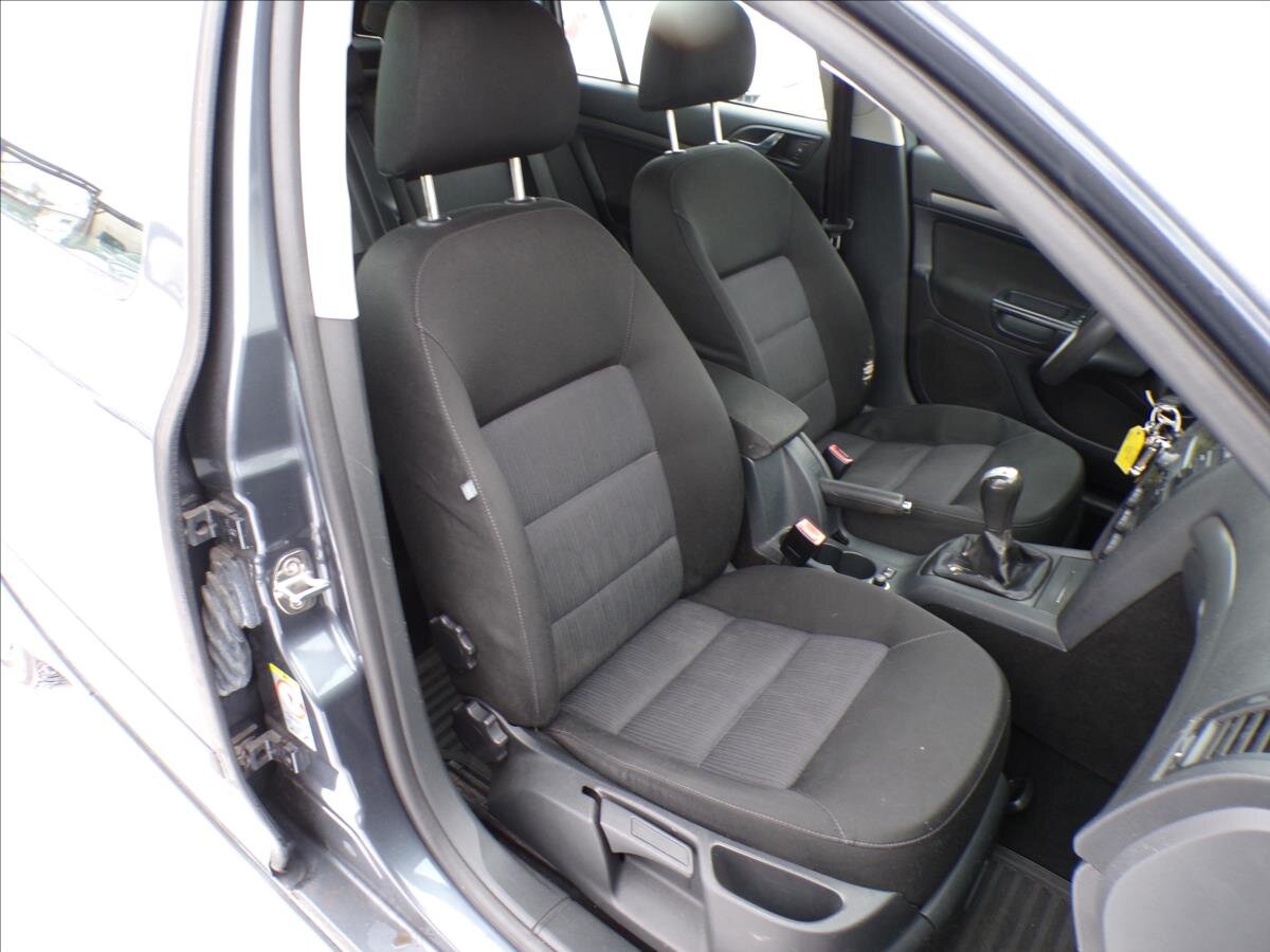 Škoda Octavia Kombi 2,0 l 103 kw