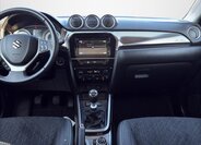 Suzuki Vitara SUV / Terénní 1,4 l 95 kw