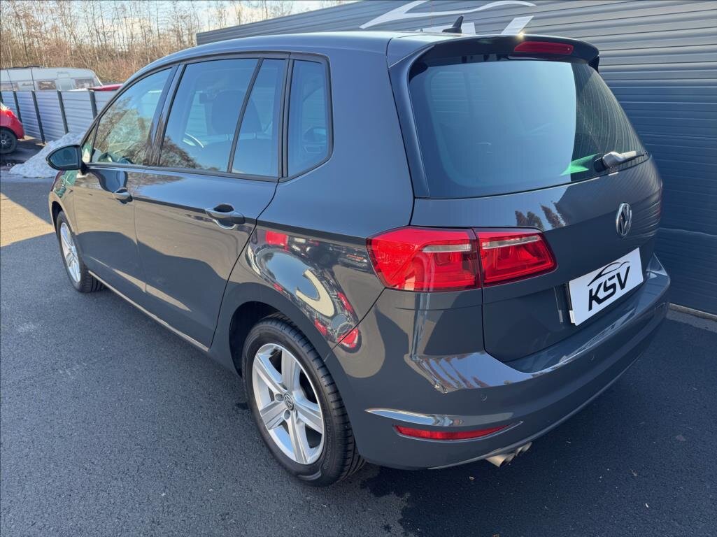 Volkswagen Golf Sportsvan MPV 2,0 l 110 kw