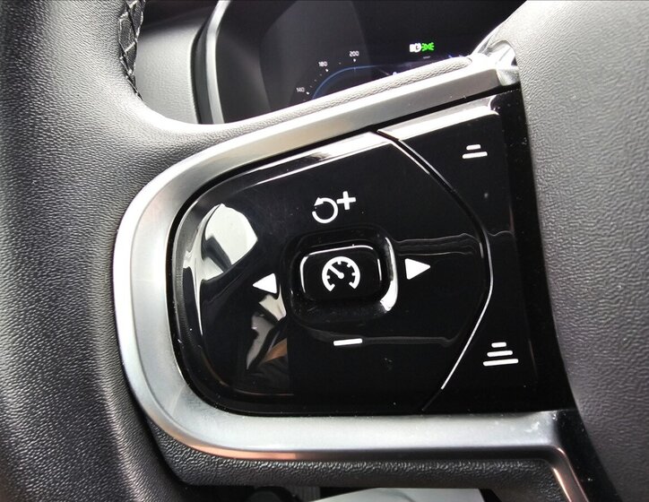 Volvo XC90 SUV 2,0 l 184 kw