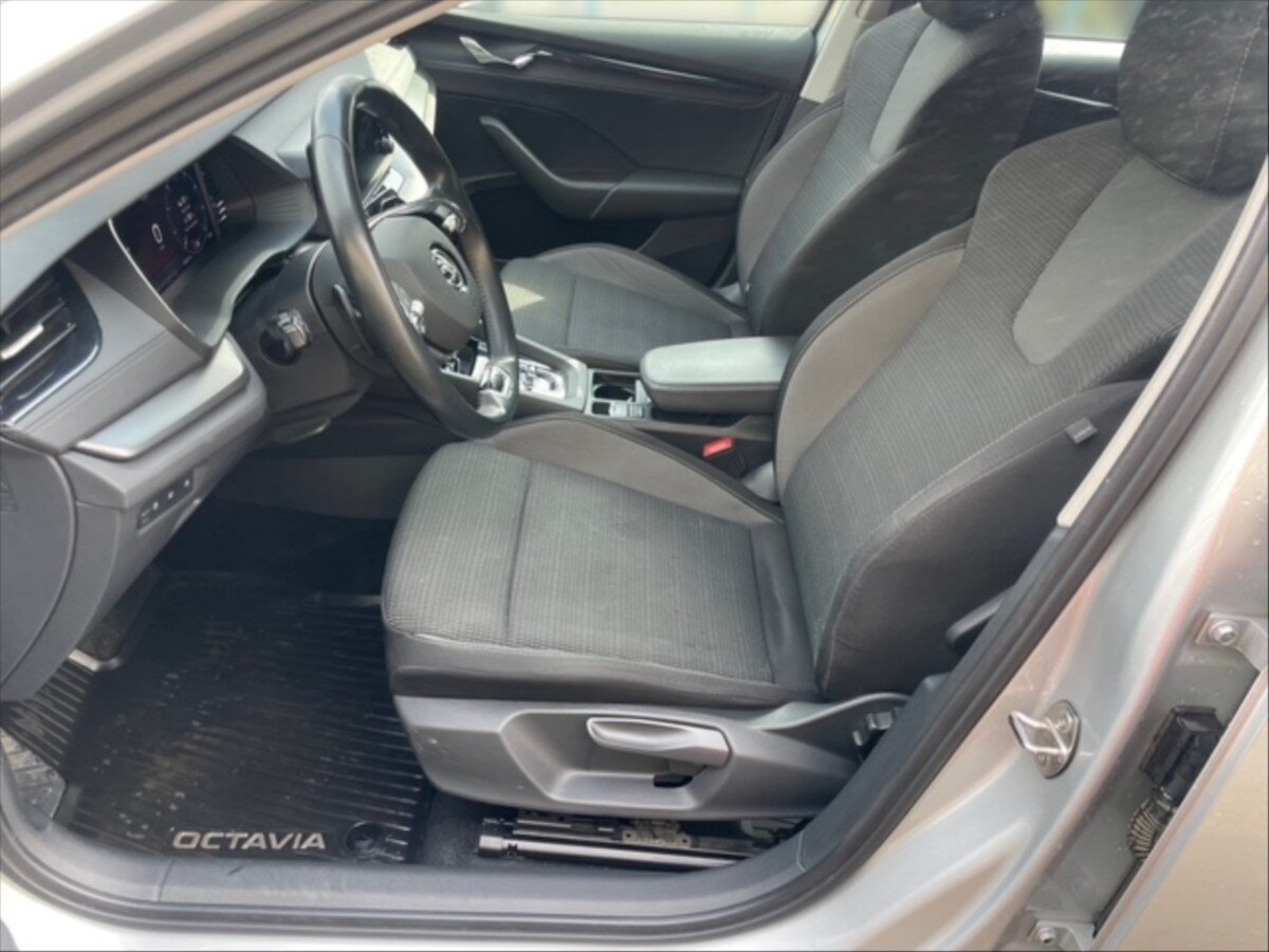 Škoda Octavia Kombi 2,0 l 110 kw