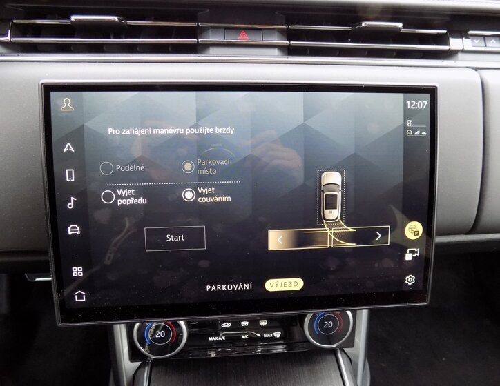 Land Rover Range Rover SUV 4,4 l 390 kw