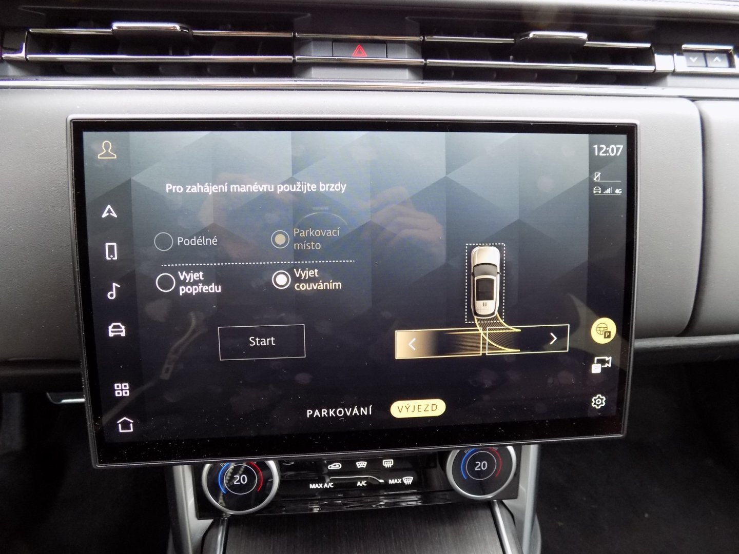 Land Rover Range Rover SUV 4,4 l 390 kw