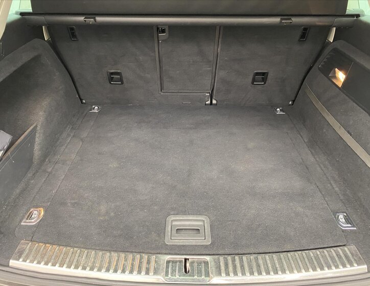 Volkswagen Touareg 21