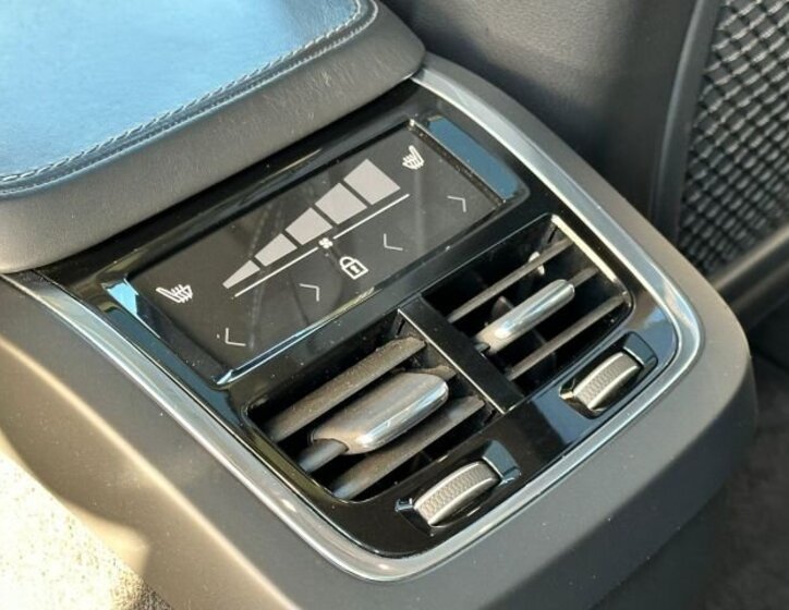 Volvo XC90 SUV 2,0 l 173 kw