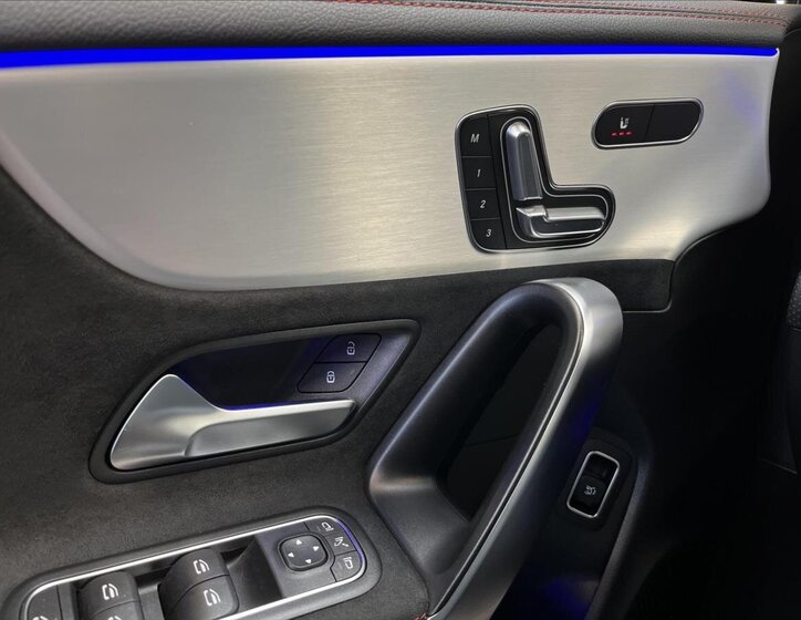 Mercedes-Benz CLA Kombi 2,0 l 110 kw