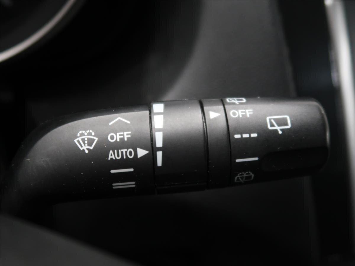 Mazda 5 Kombi 1,6 l 85 kw