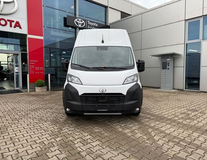 Toyota Proace Max 2