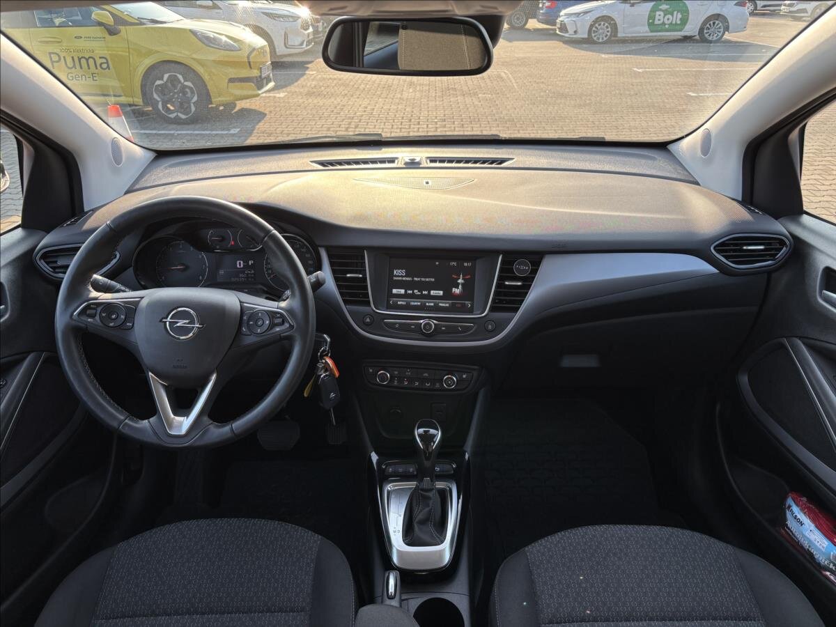 Opel Crossland SUV / Terénní 1,2 l 96 kw