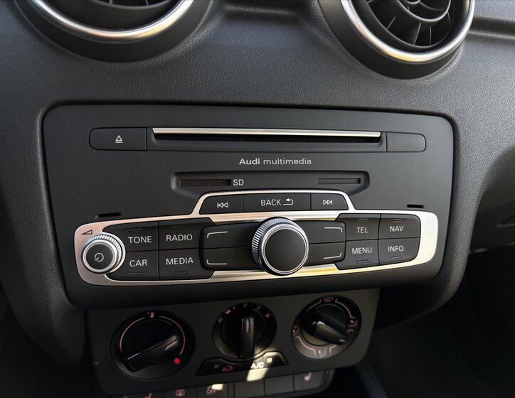 Audi A1 Hatchback 999,0 70 kw