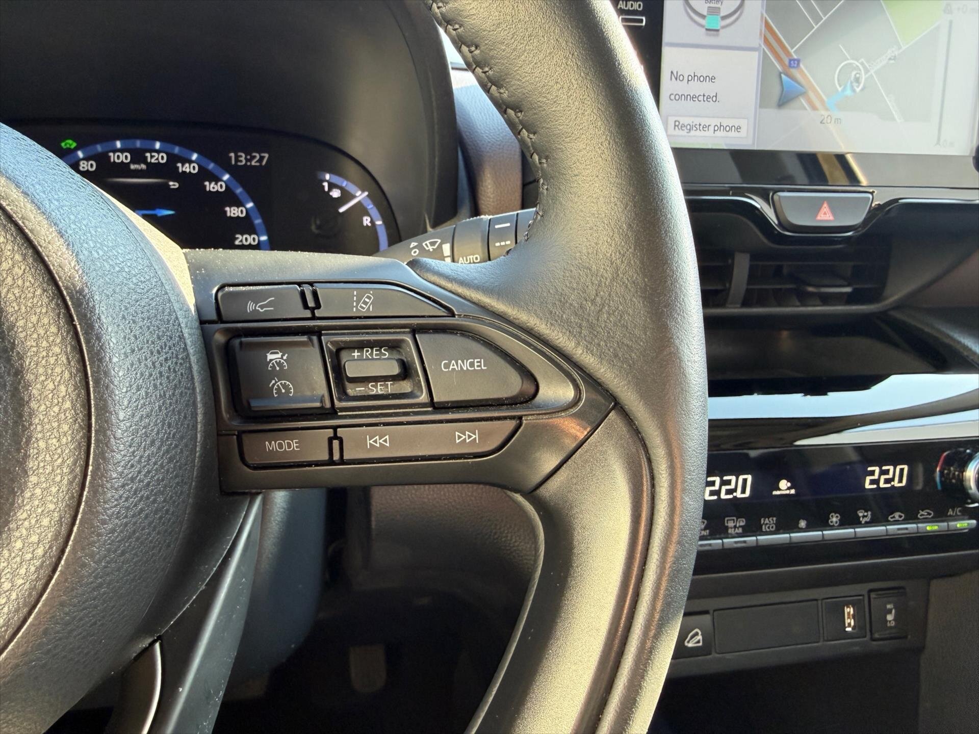 Toyota Yaris Cross SUV 1,5 l 68 kw