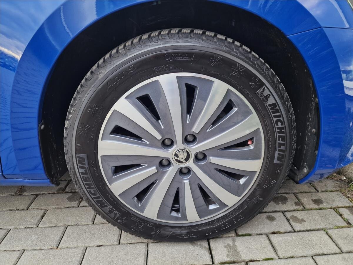 Škoda Superb Kombi 1,5 l 110 kw