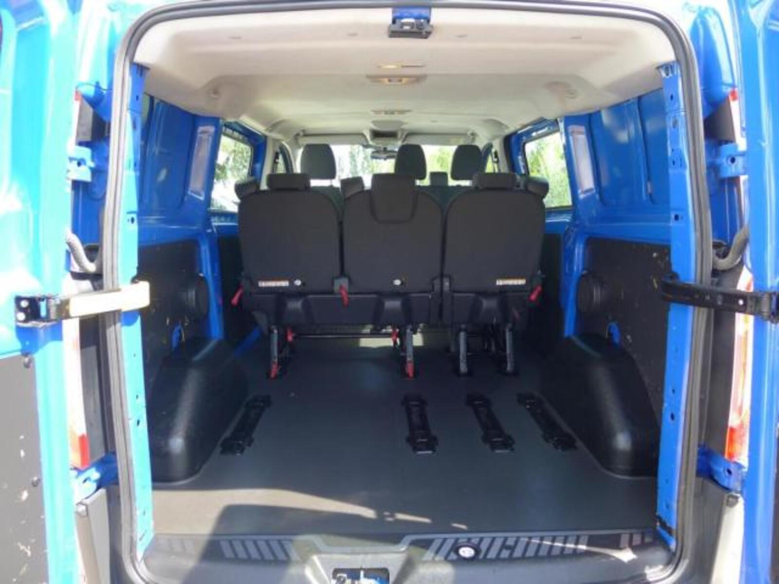 Ford Transit Custom 7