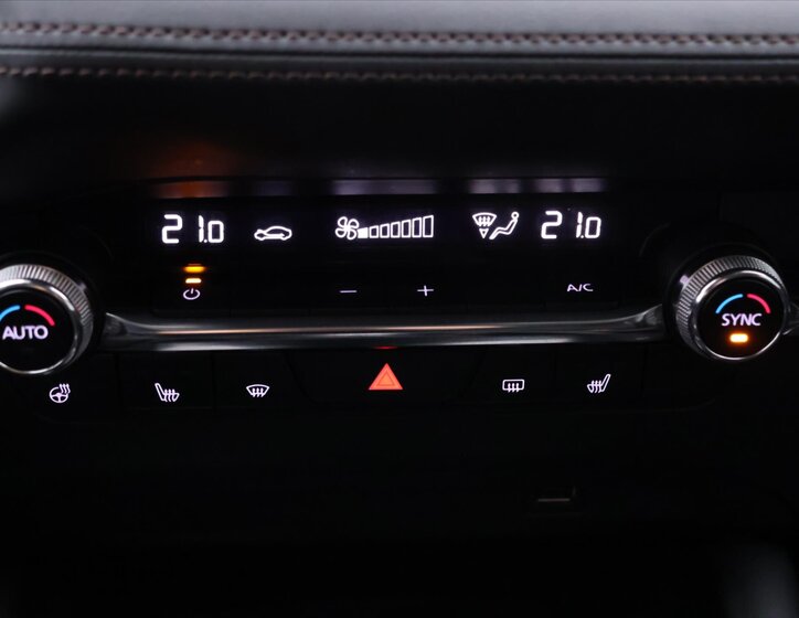 Mazda 3 Sedan 2,0 l 137 kw