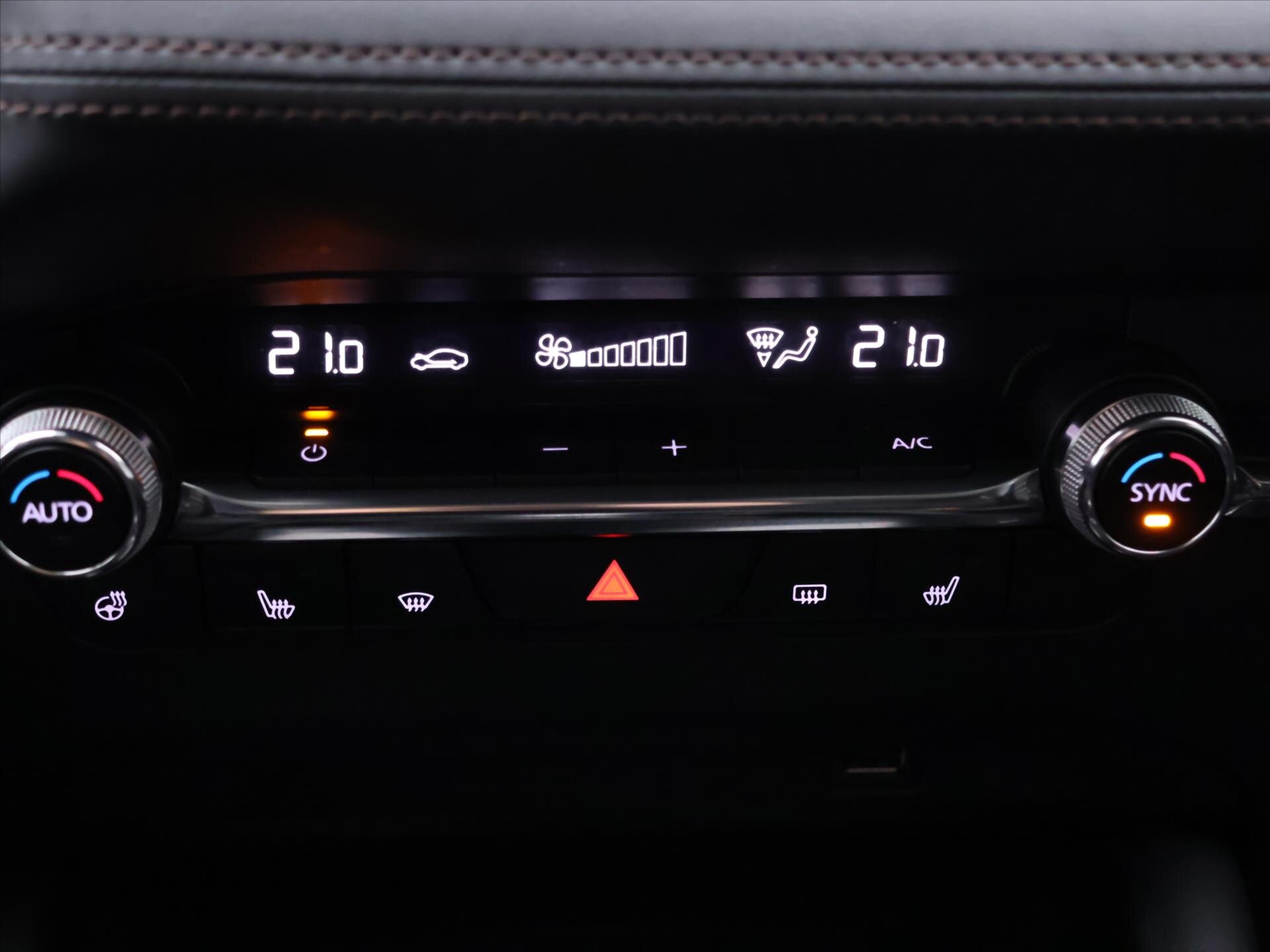 Mazda 3 Sedan 2,0 l 137 kw