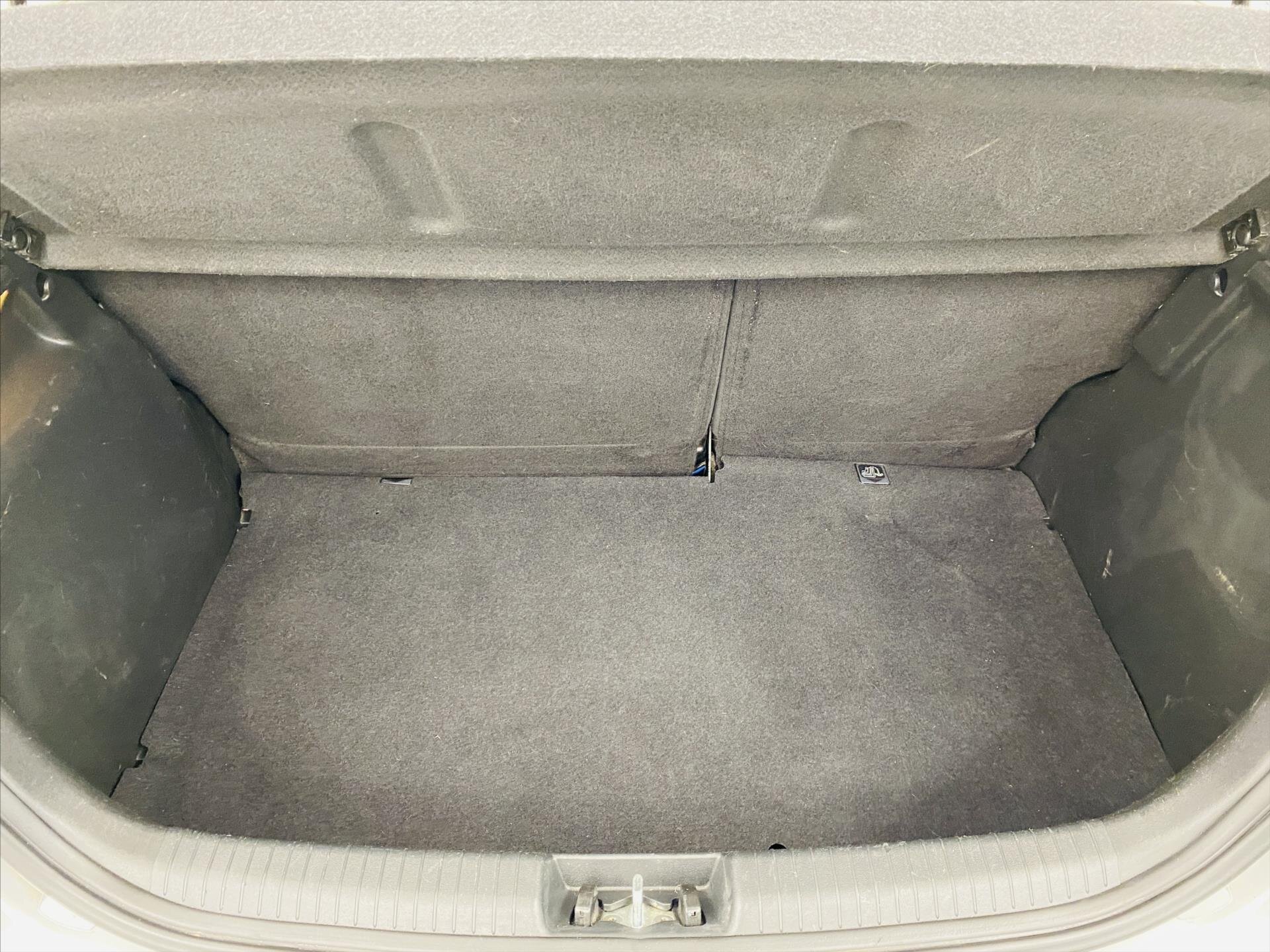 Hyundai i20 Hatchback 1,2 l 62 kw