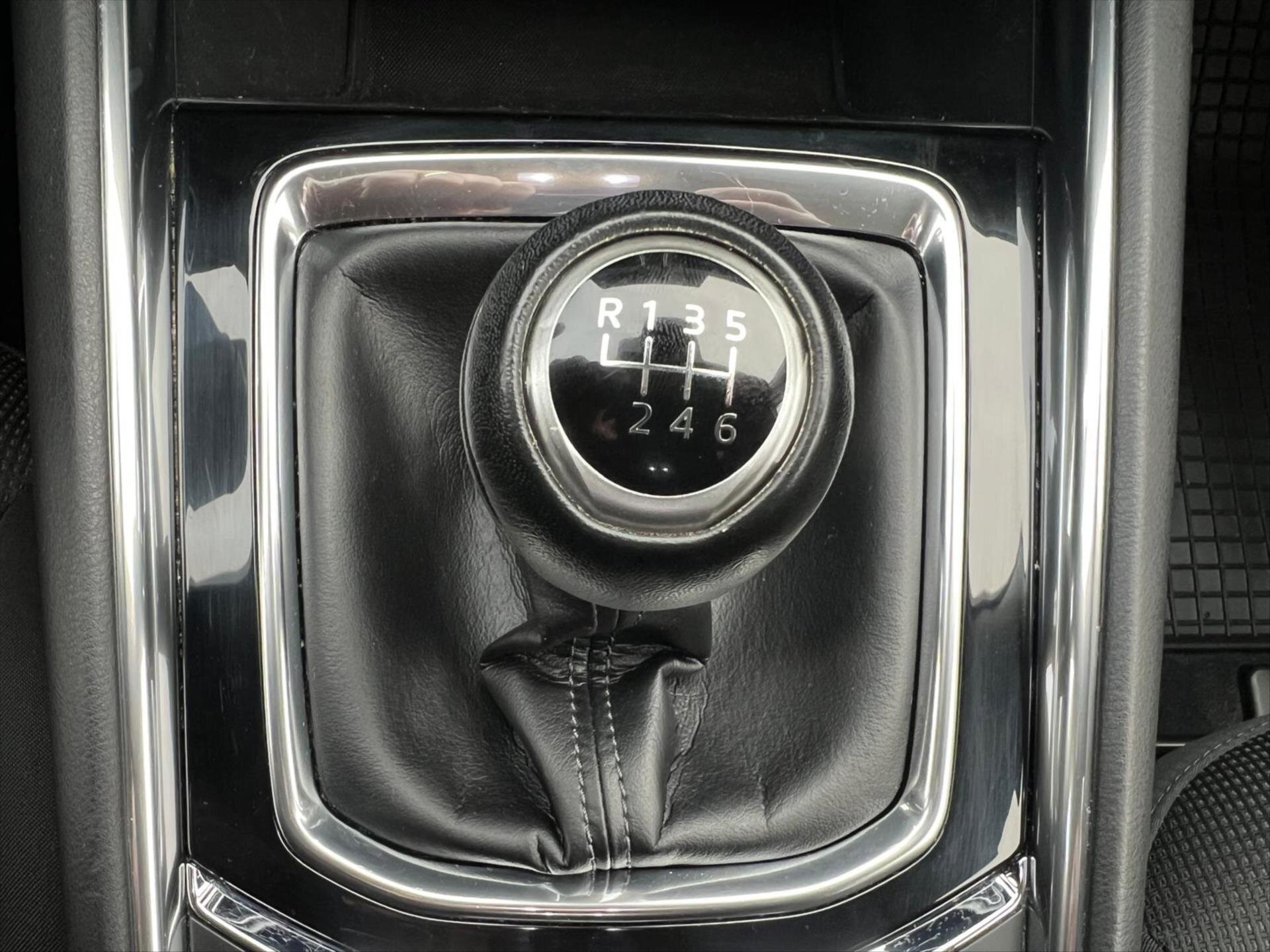 Mazda CX-5 Kombi 2,0 l 121 kw