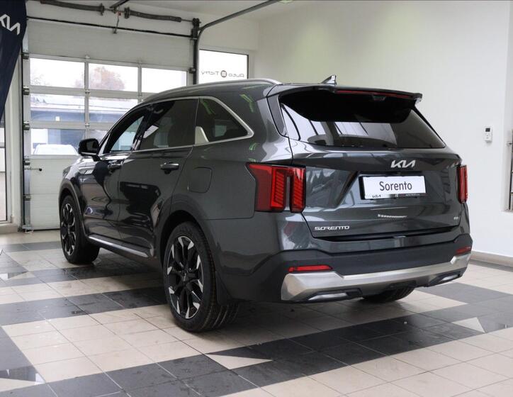 KIA Sorento 6