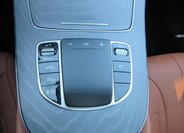 Mercedes-Benz CLS Sedan 3,0 l 270 kw