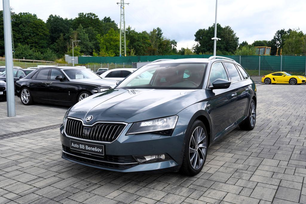 Škoda Superb