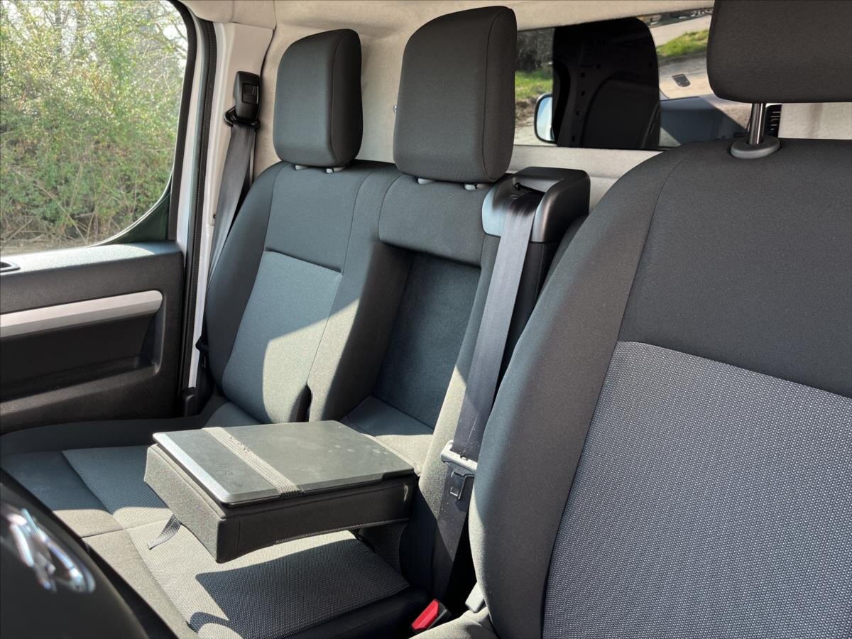 Opel Vivaro Ostatní 2,0 l 106 kw