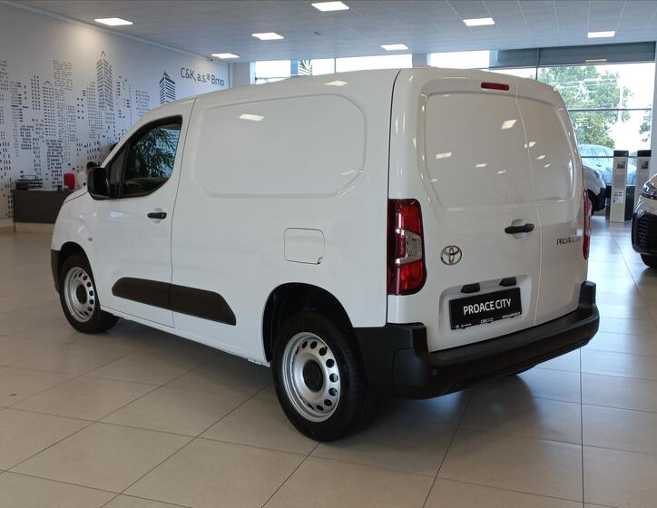 Toyota ProAce City 2