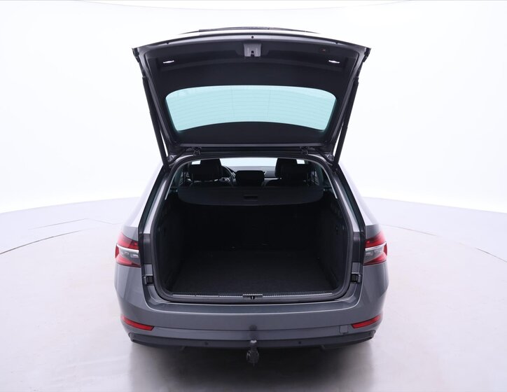 Škoda Superb Kombi 2,0 l 147 kw