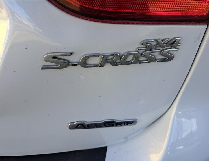 Suzuki SX4 S-Cross Hatchback 1,6 l 88 kw