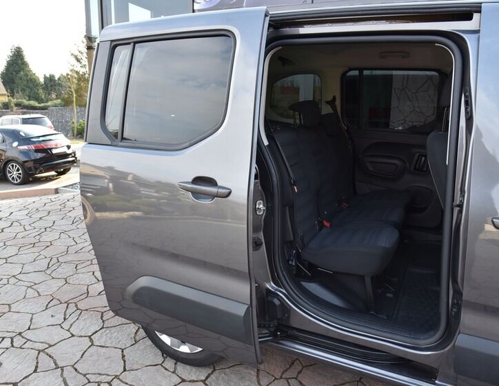 Opel Combo MPV 1,2 l 96 kw