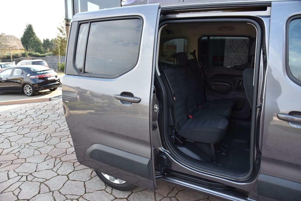 Opel Combo MPV 1,2 l 96 kw