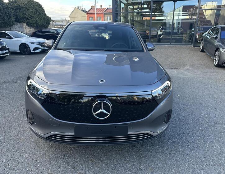 Mercedes-Benz EQA 2