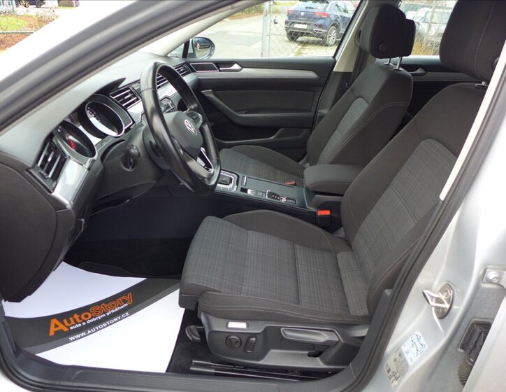 Volkswagen Passat Kombi 2,0 l 110 kw