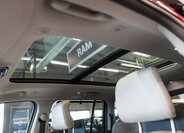 Jeep Grand Cherokee 34