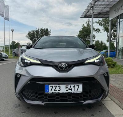 Toyota C-HR 8