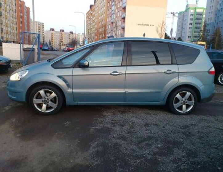 Ford S-MAX MPV 1,8 l 92 kw