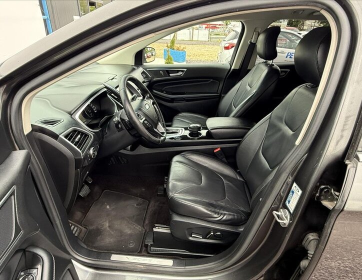 Ford Edge SUV / Terénní 2,0 l 154 kw