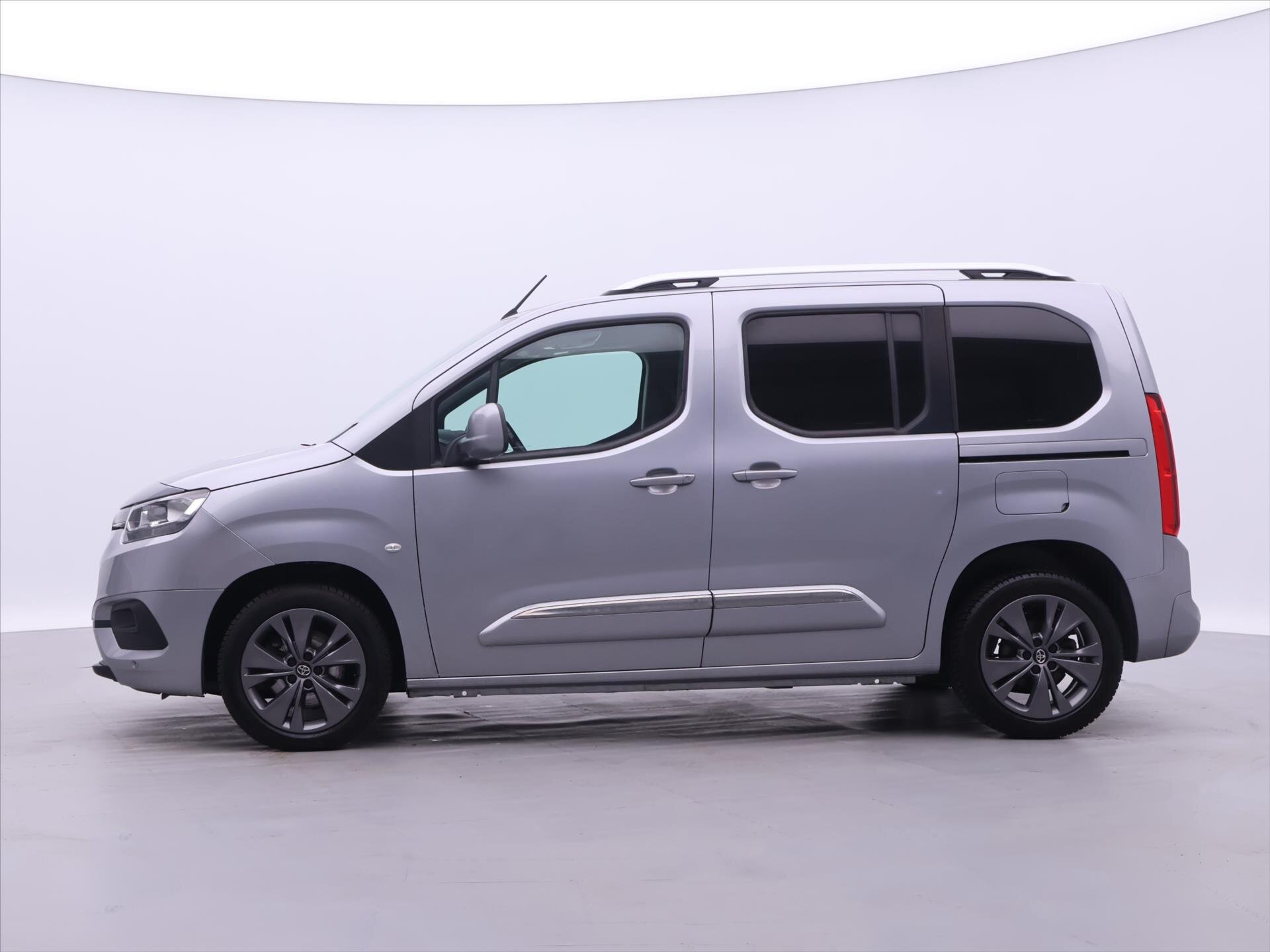 Toyota ProAce MPV 1,5 l 96 kw