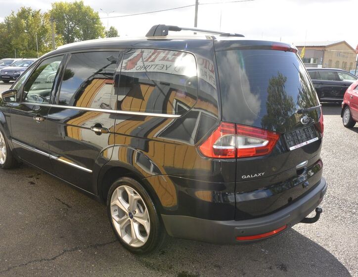 Ford Galaxy 7