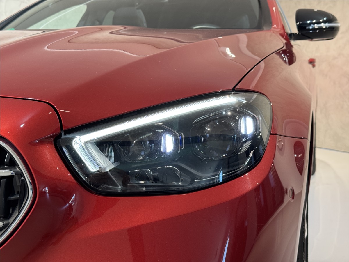 Mercedes-Benz Třídy E