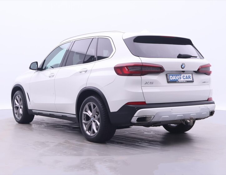 BMW X5 SUV / Terénní 3,0 l 210 kw