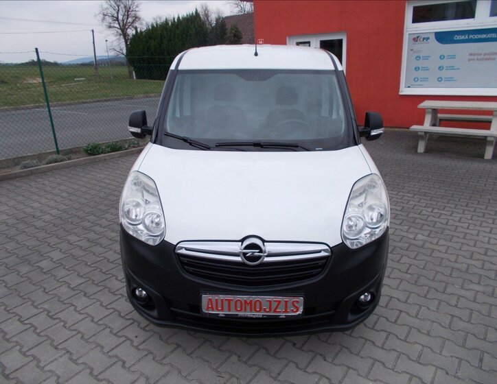 Opel Combo Skříň 1,6 l 77 kw